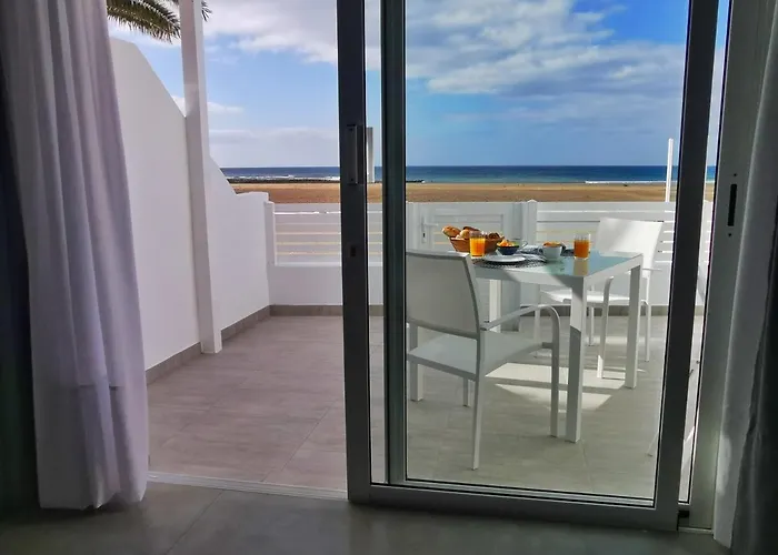 Luxury On The Apartmán Playa Honda (Lanzarote)